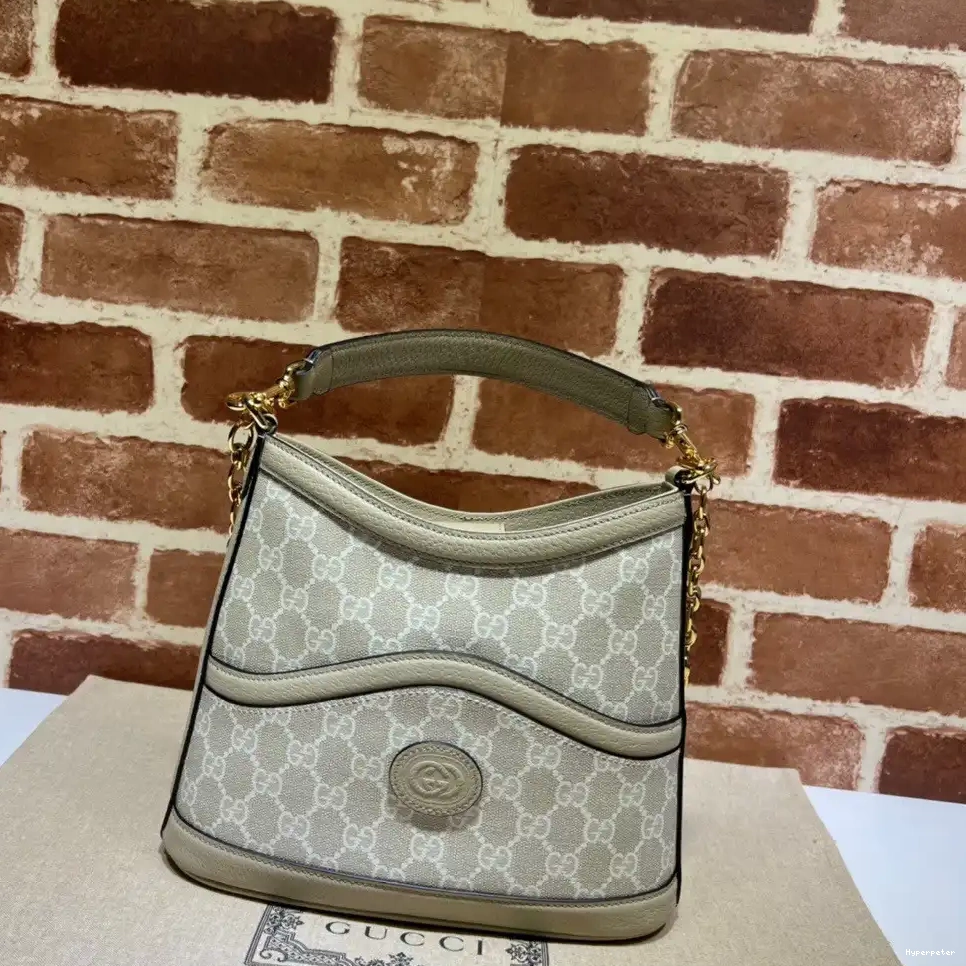 Hyperpeter with GUCCI G Interlocking Large bag shoulder 0501